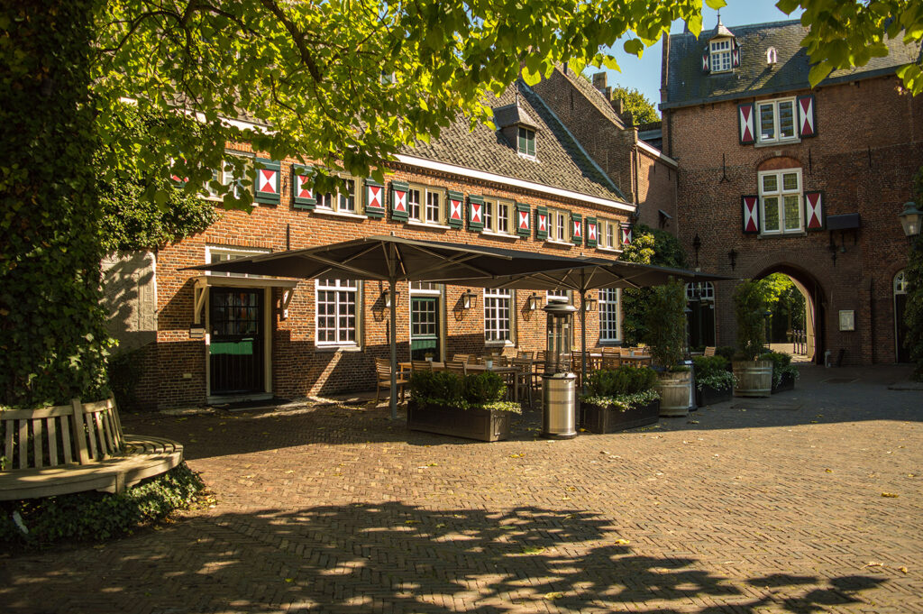 Schermen leren kasteel Maurick