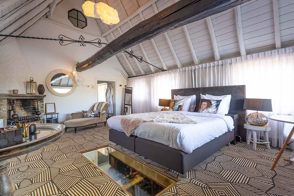 duiventil suite met bed kasteel maurick