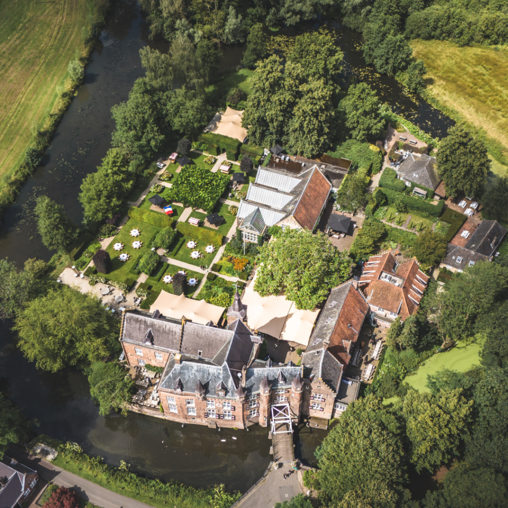 Kasteel maurick van boven